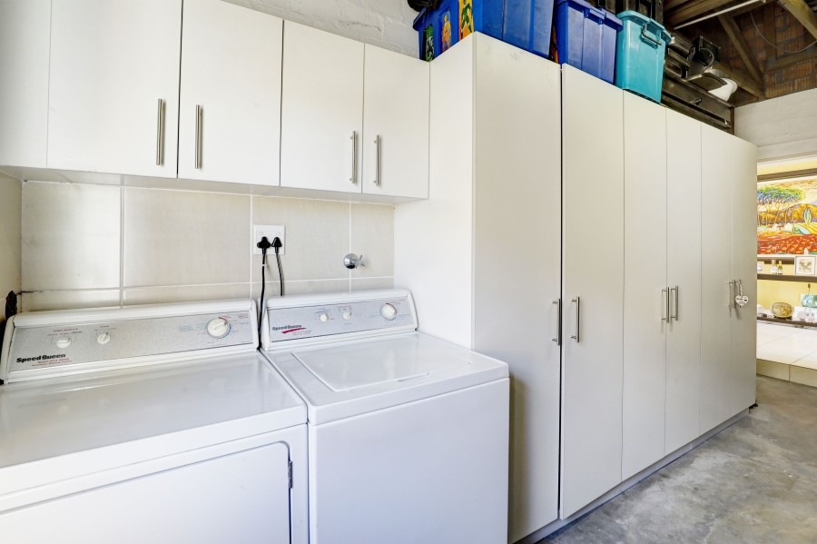 3 Bedroom Property for Sale in Sonkring Western Cape